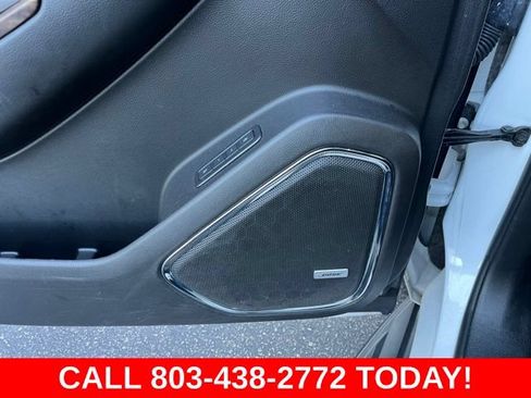 Used 2019 Chevrolet Suburban LT AWD/4WD image 31