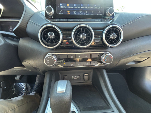 Used 2025 Nissan Sentra SV FWD image 28