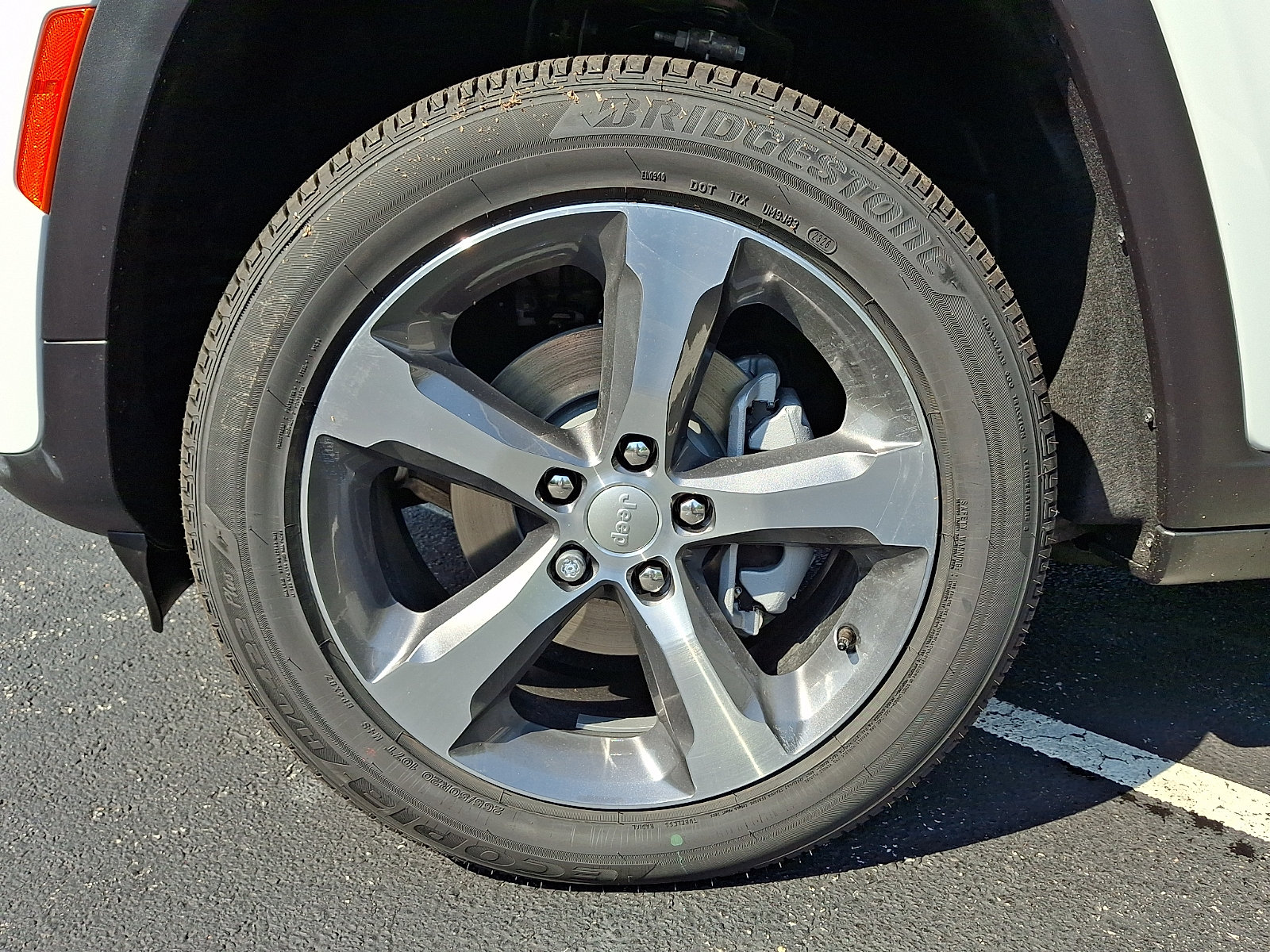 New 2026 Jeep Grand Cherokee Limited AWD/4WD image 5