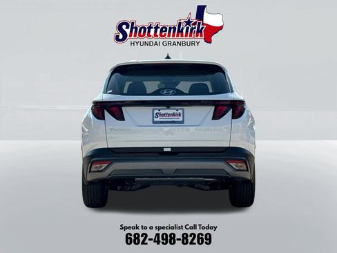 Used 2026 Hyundai Tucson SE FWD image 7