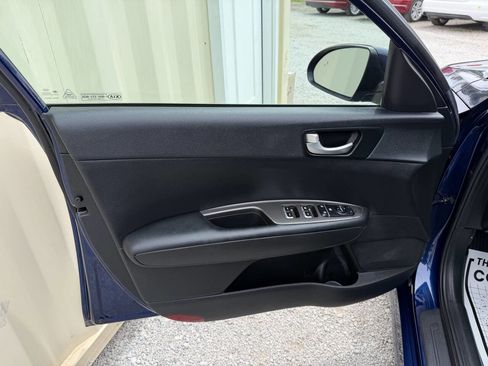 Used 2020 Kia Optima LX FWD image 9