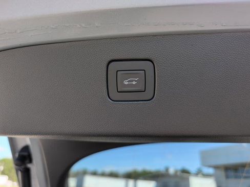 New 2026 Buick Envista Avenir FWD image 6