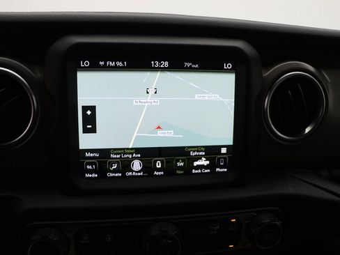 Used 2021 Jeep Gladiator Rubicon image 25