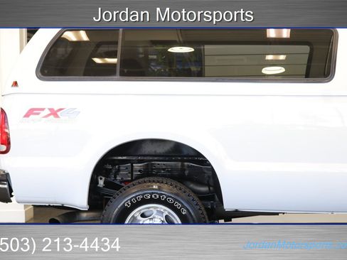 Used 2003 Ford F350 Lariat image 33