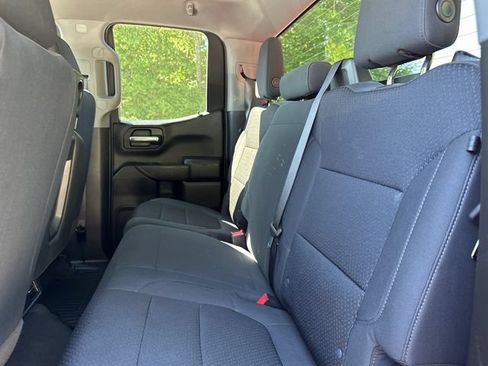 Certified 2022 Chevrolet Silverado 1500 Custom AWD/4WD image 19