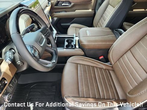 New 2026 GMC Yukon XL Denali Ultimate w/ LPO, Floor Liner Package AWD/4WD image 9