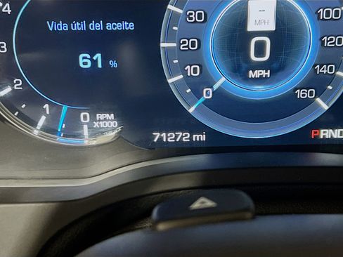 Used 2017 Cadillac Escalade Luxury image 8