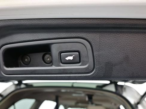 Used 2021 Honda Pilot Touring image 31
