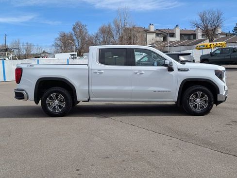 Used 2023 GMC Sierra 1500 SLE image 6