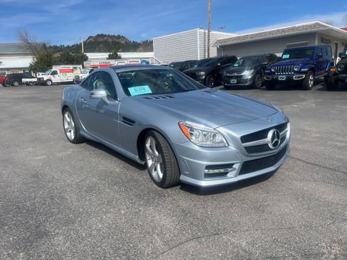 Used 2016 Mercedes-Benz SLK 350 image 8