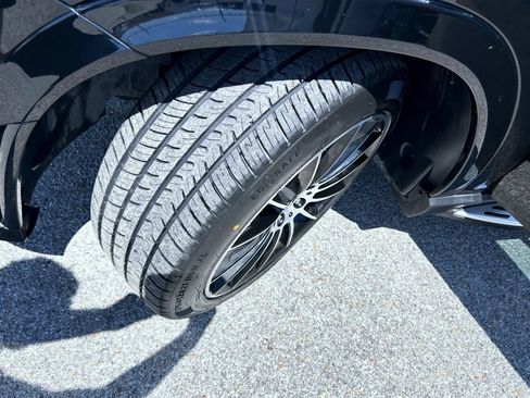 Used 2022 Mercedes-Benz GLE 350 4MATIC image 23