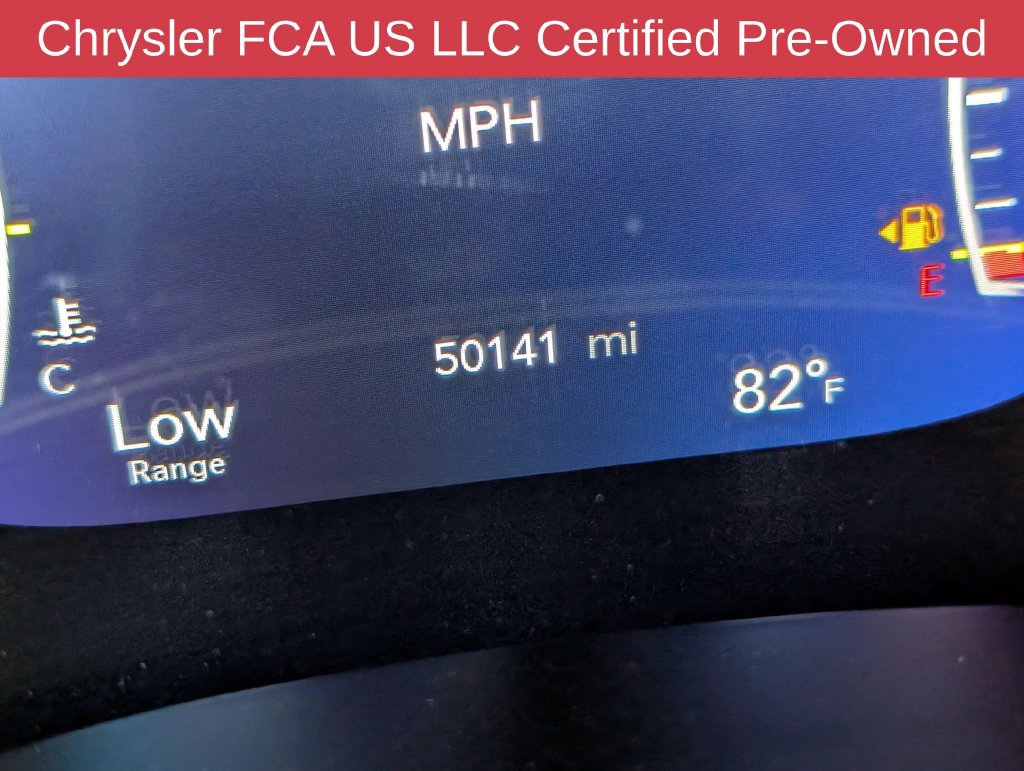 Used 2025 Chrysler Pacifica Select FWD image 22