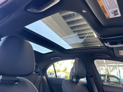 New 2025 Mercedes-Benz C 300 4MATIC Sedan image 17