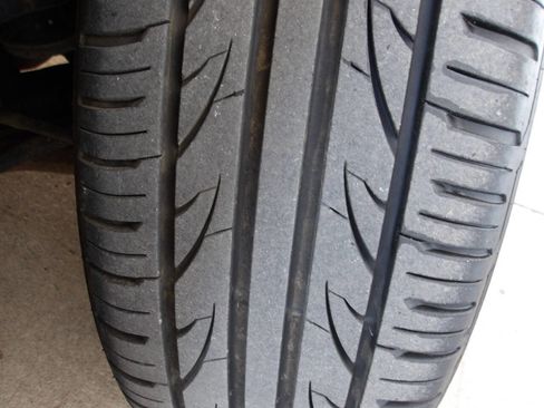 Used 2011 Chrysler 200 Touring image 36