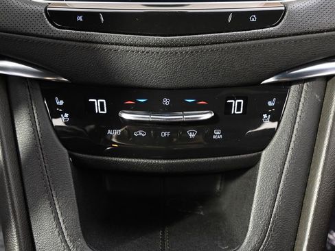 Certified 2023 Cadillac XT5 Premium Luxury AWD/4WD image 31
