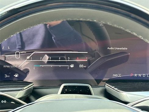 New 2026 Cadillac Escalade ESV Sport w/ LPO, ONYX Package image 15