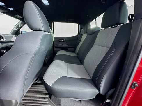 Used 2023 Toyota Tacoma TRD Sport w/ Advanced Technology Package image 23