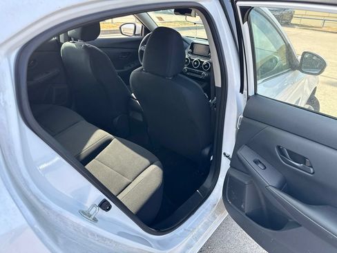 Used 2025 Nissan Sentra S FWD image 13