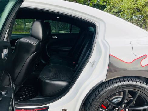 Used 2019 Dodge Charger Scat Pack w/ Daytona Edition Group RWD image 14