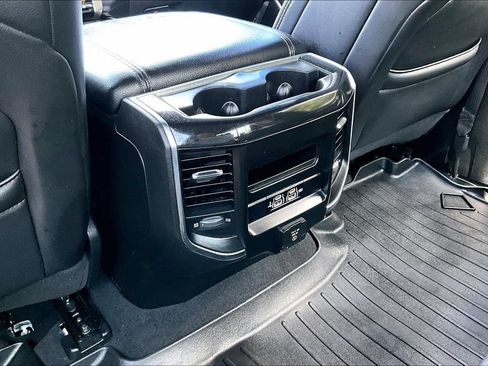 Used 2019 RAM 1500 Laramie w/ Sport Appearance Package AWD/4WD image 11