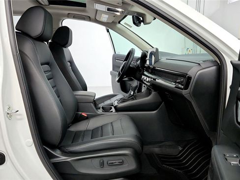 Used 2026 Honda CR-V EX-L image 29