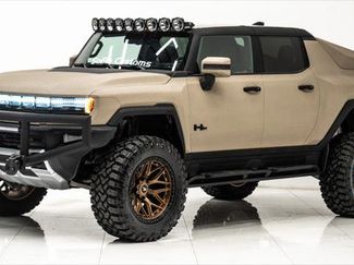 Used 2024 GMC Hummer EV 3X w/ Extreme Off-Road Package video 1