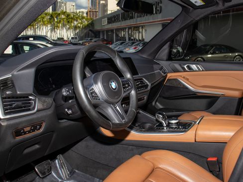 Used 2022 BMW X5 sDrive40i w/ M Sport Package image 16