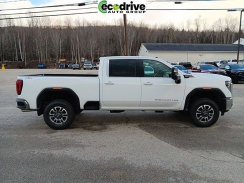 New 2026 GMC Sierra 3500 SLE w/ SLE Value Package AWD/4WD image 25