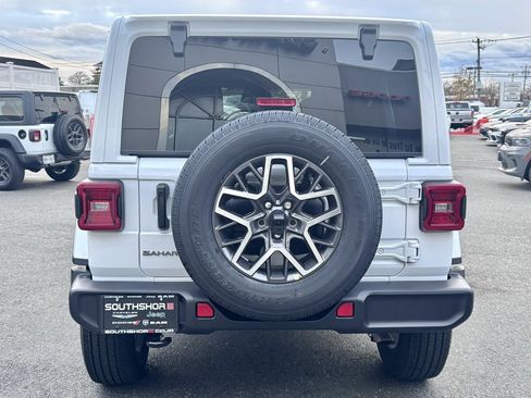 New 2026 Jeep Wrangler Sahara image 6