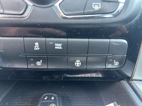 Used 2014 RAM 1500 Sport w/ Convenience Group AWD/4WD image 24