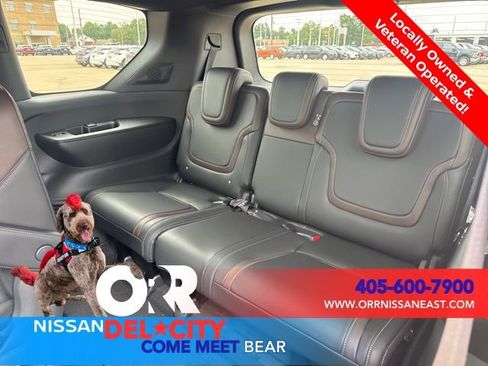New 2026 Nissan Armada SL w/ Captain's Chari Seat Package AWD/4WD image 15