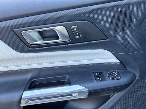 Used 2024 Ford Mustang Premium image 16