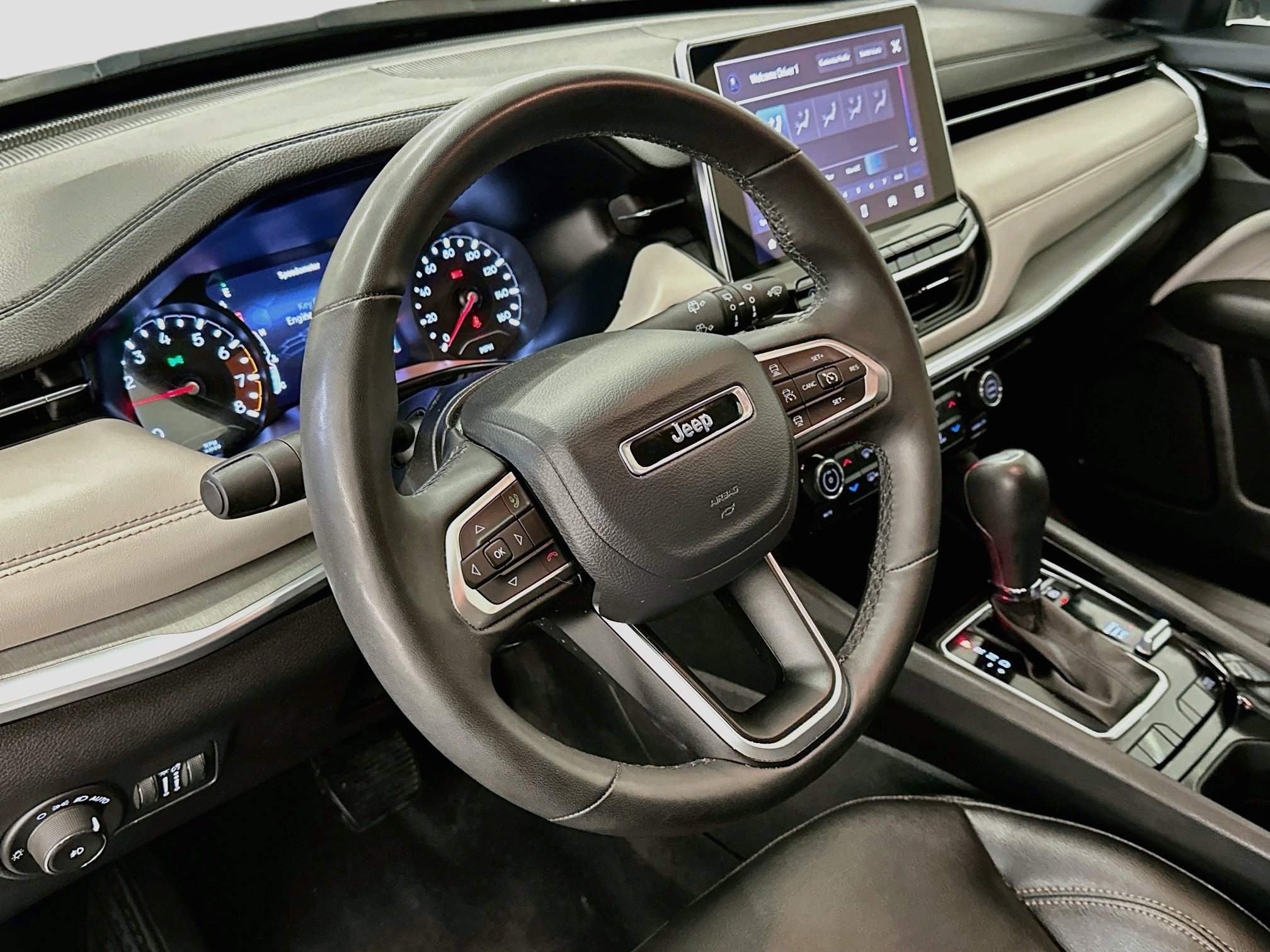 Used 2024 Jeep Compass Limited AWD/4WD image 18