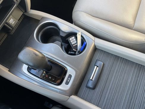 Used 2017 Honda Ridgeline RTL image 24