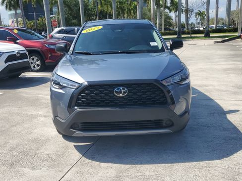 Certified 2023 Toyota Corolla Cross L AWD/4WD image 8