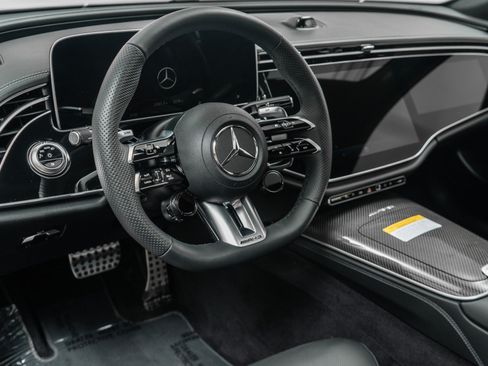 Used 2026 Mercedes-Benz E 53 AMG e 4MATIC Sedan image 13
