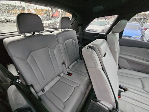 Used 2018 Audi Q7 3.0T Prestige w/ Prestige Package image 14