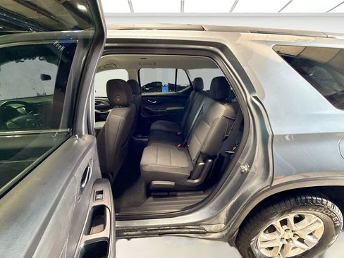 Used 2021 Chevrolet Traverse LT AWD/4WD image 25