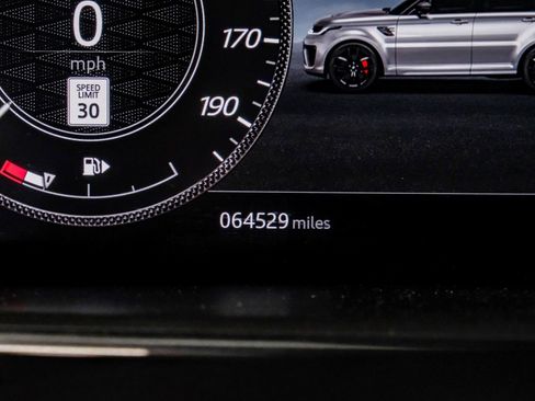 Used 2022 Land Rover Range Rover Sport SVR Carbon Edition image 20