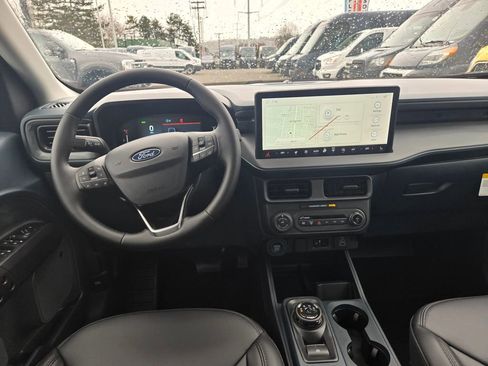 New 2026 Ford Maverick Lariat w/ Black Appearance Package image 10