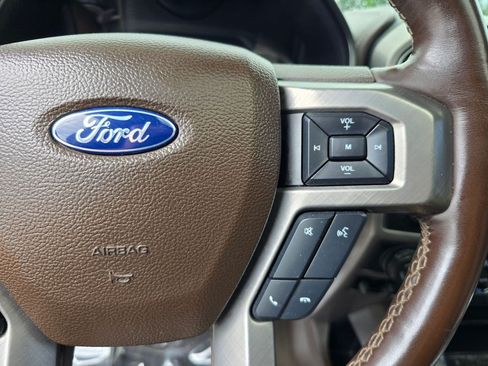 Used 2020 Ford F150 Limited w/ Trailer Tow Package RWD image 24