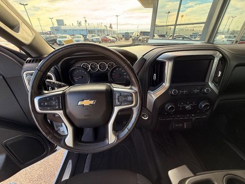 Used 2020 Chevrolet Silverado 1500 LT w/ All-Star Edition image 11