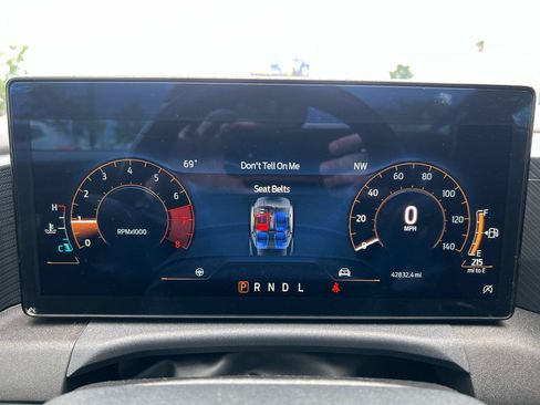 Used 2024 Ford Mustang Coupe RWD image 17