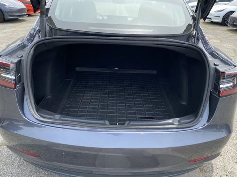 Used 2021 Tesla Model 3 Performance image 8