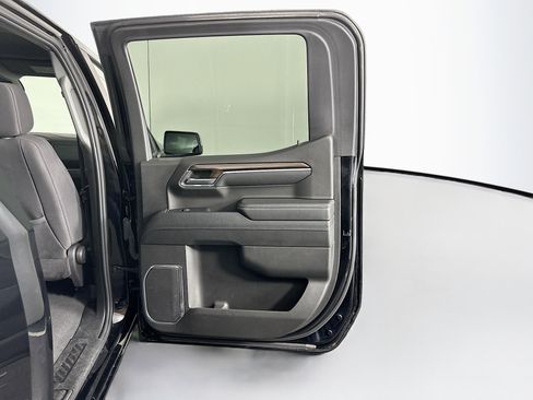 Used 2024 Chevrolet Silverado 1500 LT image 29