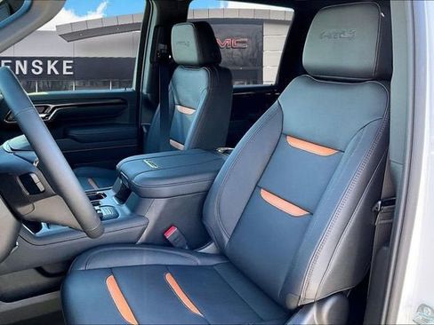 New 2026 GMC Sierra 2500 AT4 w/ AT4 Premium Plus Package image 11