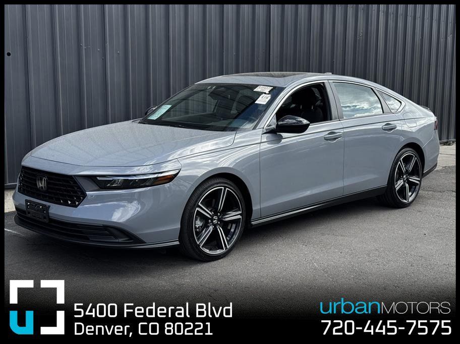 Used 2024 Honda Accord Sport image 1