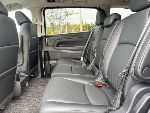 Used 2026 Honda Odyssey EX-L image 13