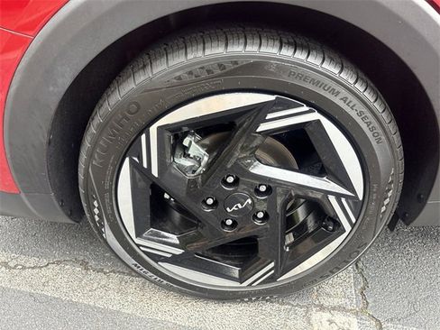 Certified 2025 Kia K4 EX image 22