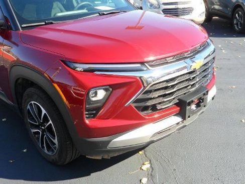 Used 2024 Chevrolet TrailBlazer LT image 7